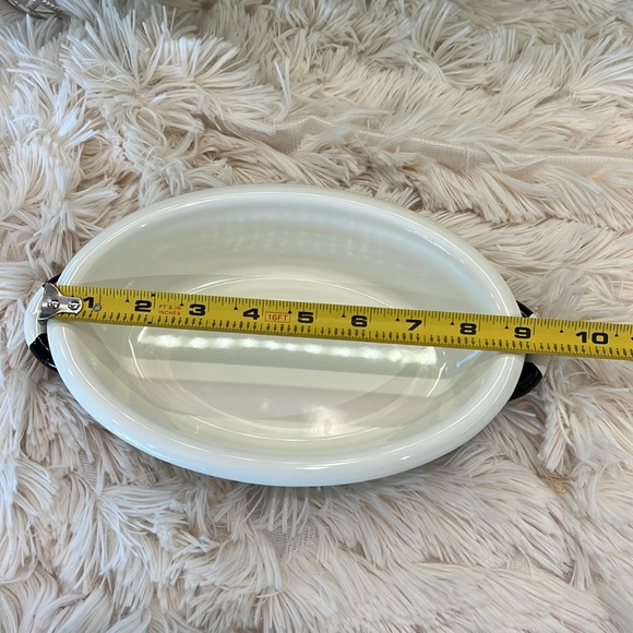 MacKenzie-Childs Small Courtly Check Oval Gratin Enamel Dish - Picture 9 of 14